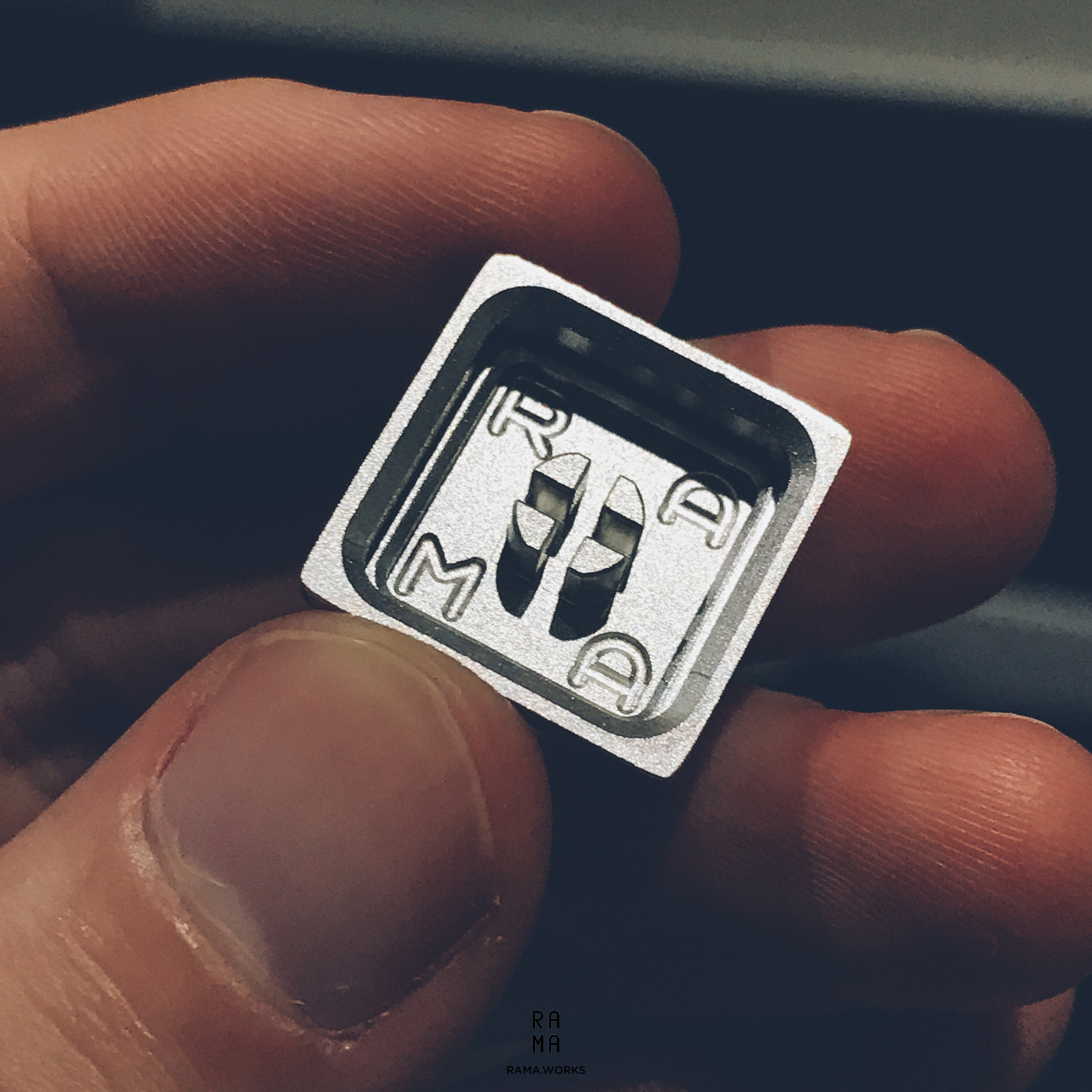 RAMA LIQUID HEART CAPS + M10 SHIRT (SHIPPED) image 6