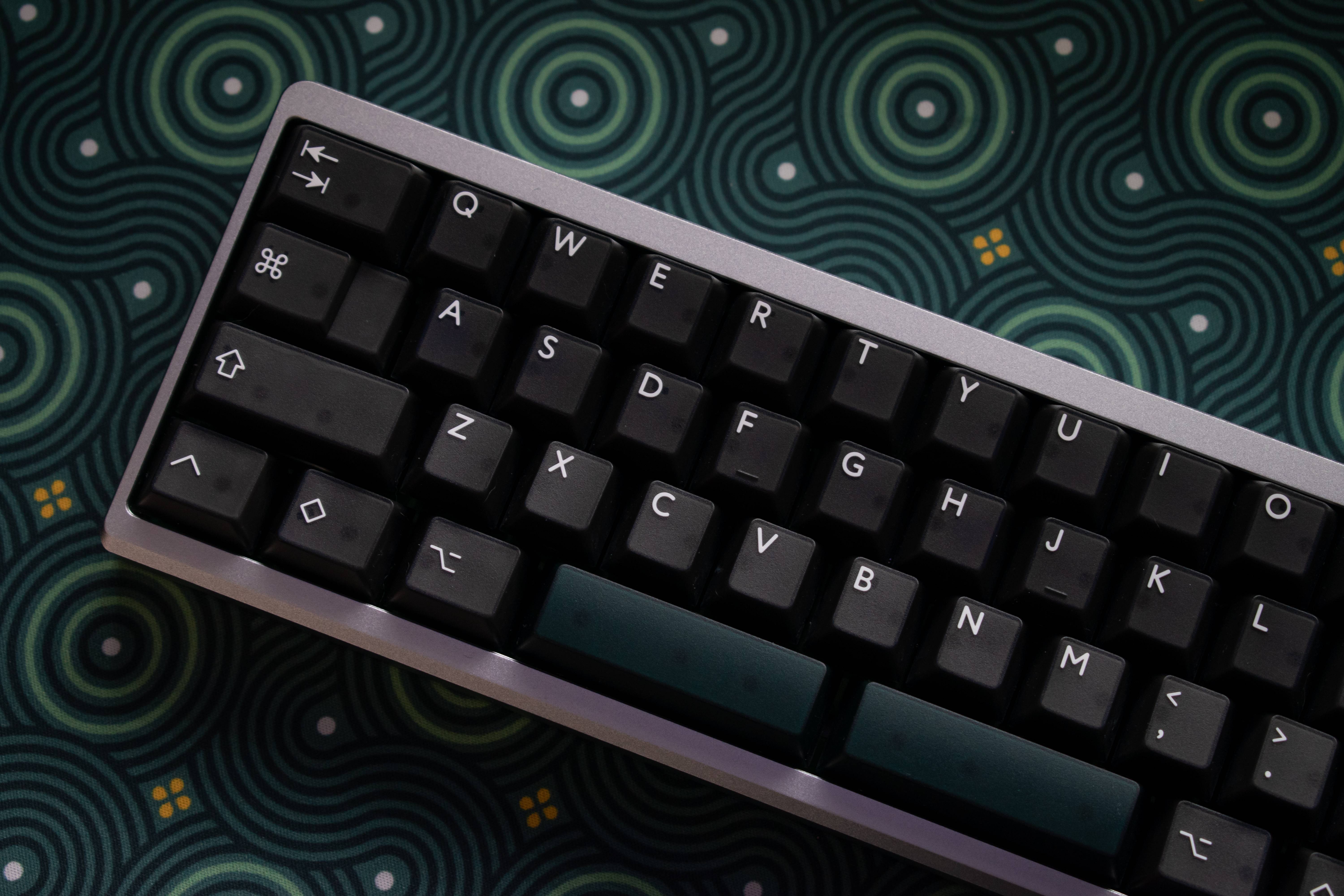bully - a base-kit compatible 40% keyboard | some units shipping now! image 5