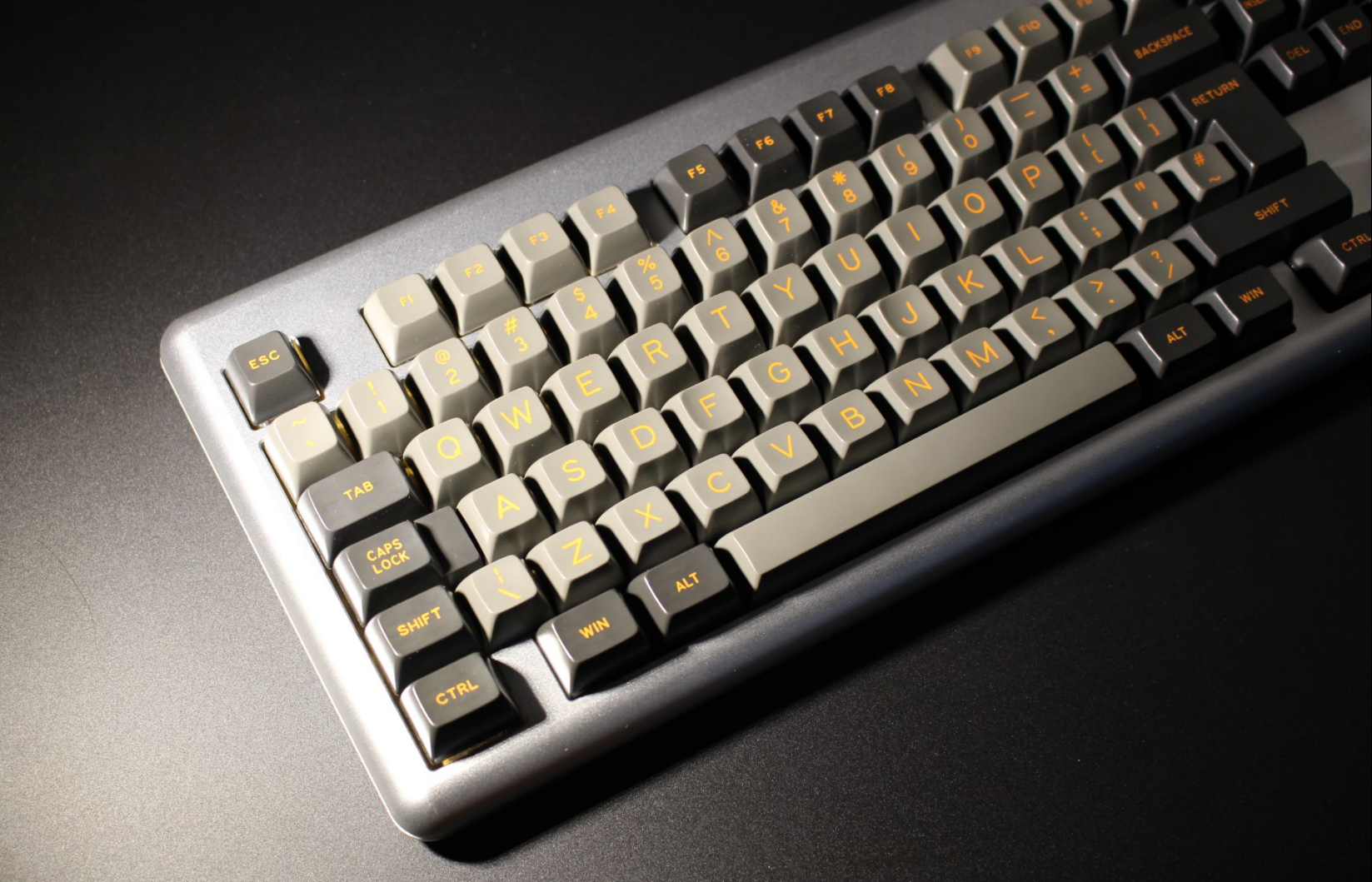 Fox-orange 80% Custom TKL (GB Closed | All shipped | Collecting Feedbacks) image 2