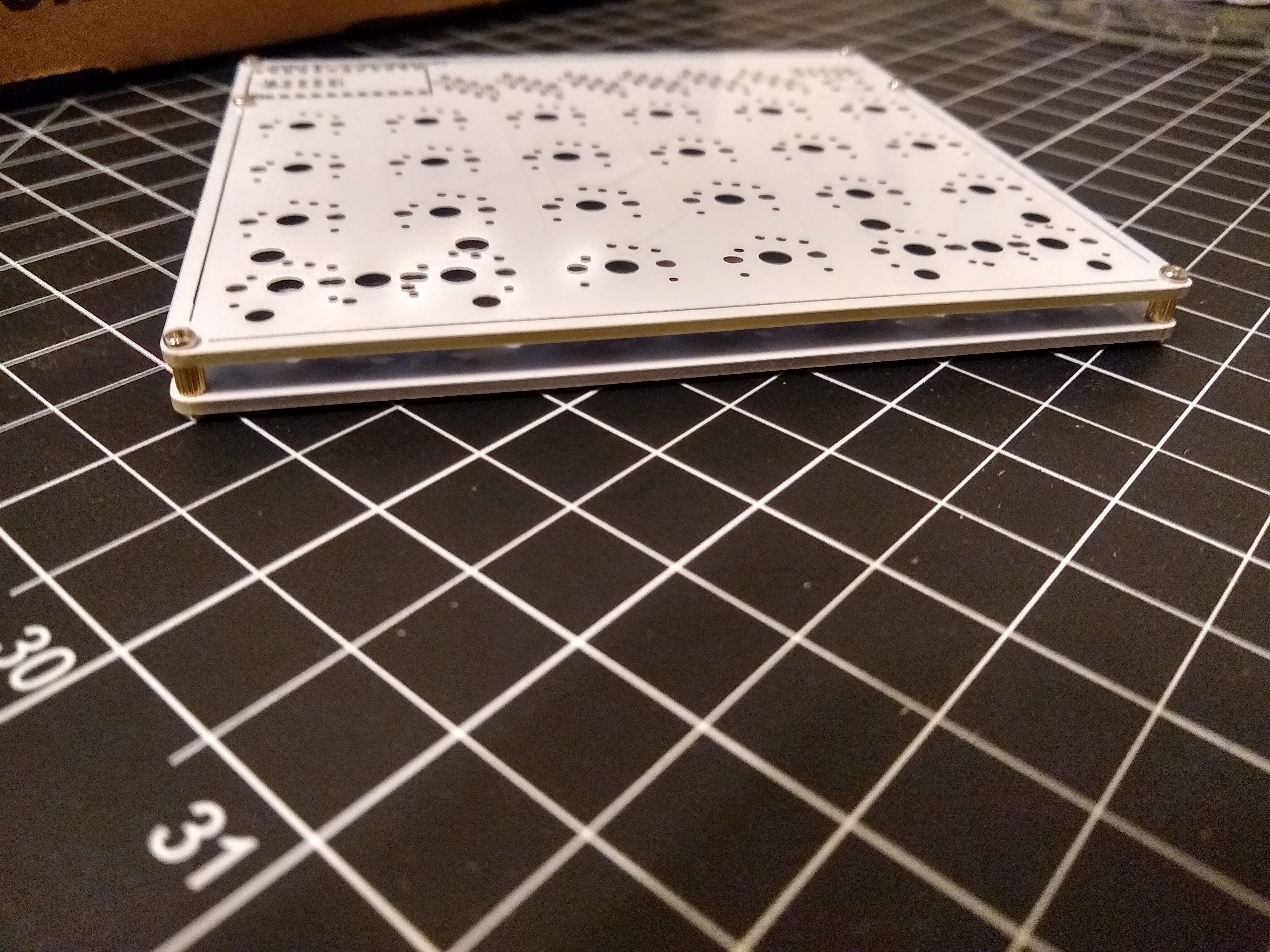 Houndstooth Split Plaid/RoMac style keyboard kits and PCBs (Complete) image 7