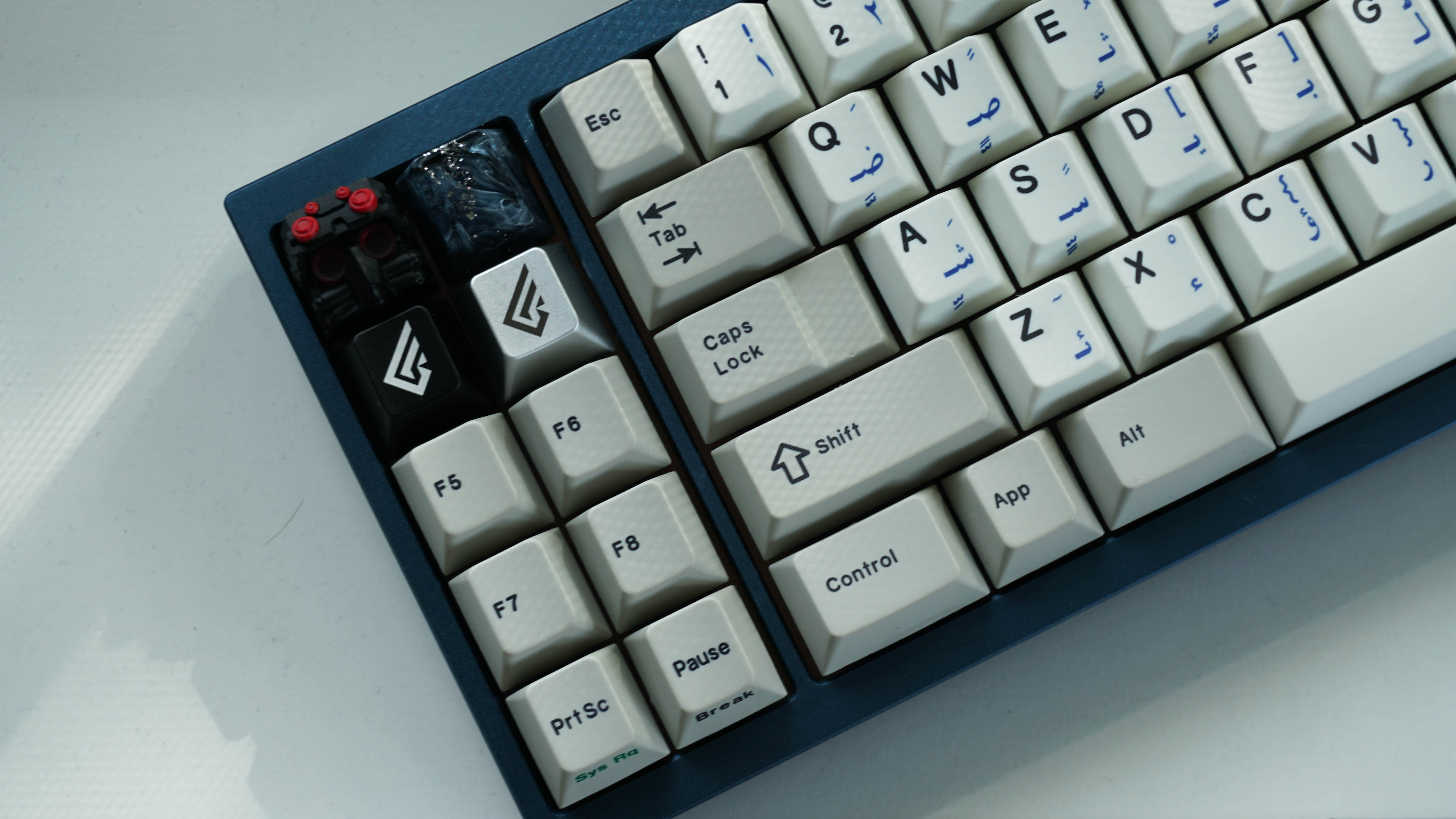 Liberi | 65XT with Frog side