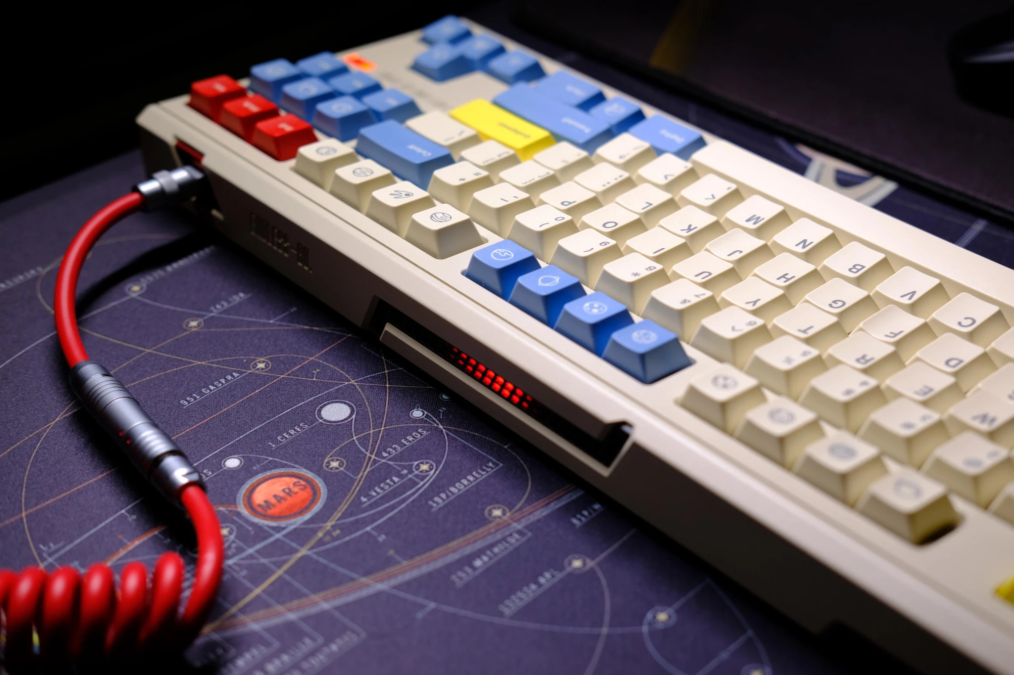 PIXELSPACE STUDIO X KBDFANS ENDLESS-80 MECHANICAL KEYBOARD DIY KIT image 36