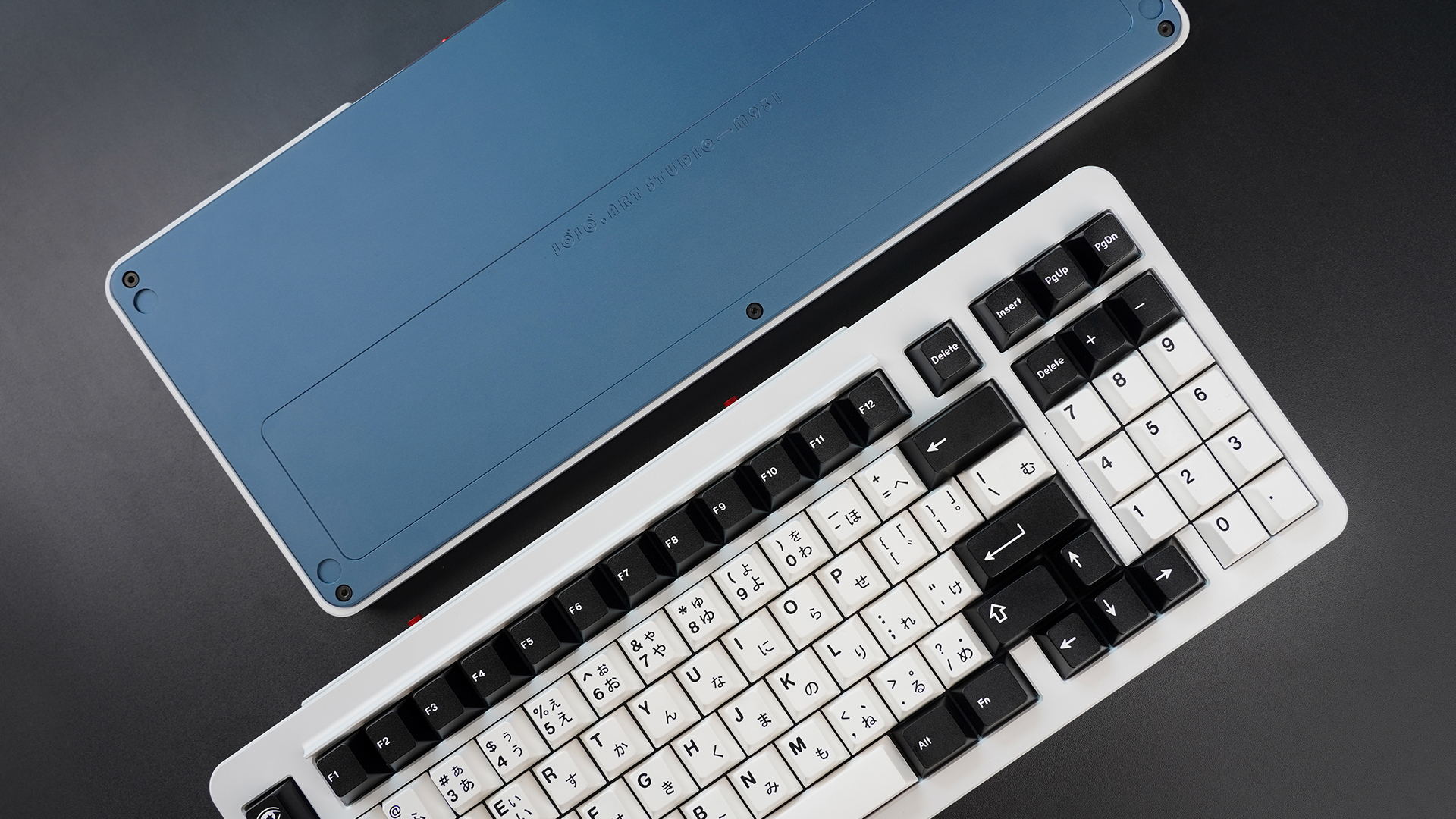 M93I, A 87% Keyboard kit with Numpad Ends in 4 hours image 3