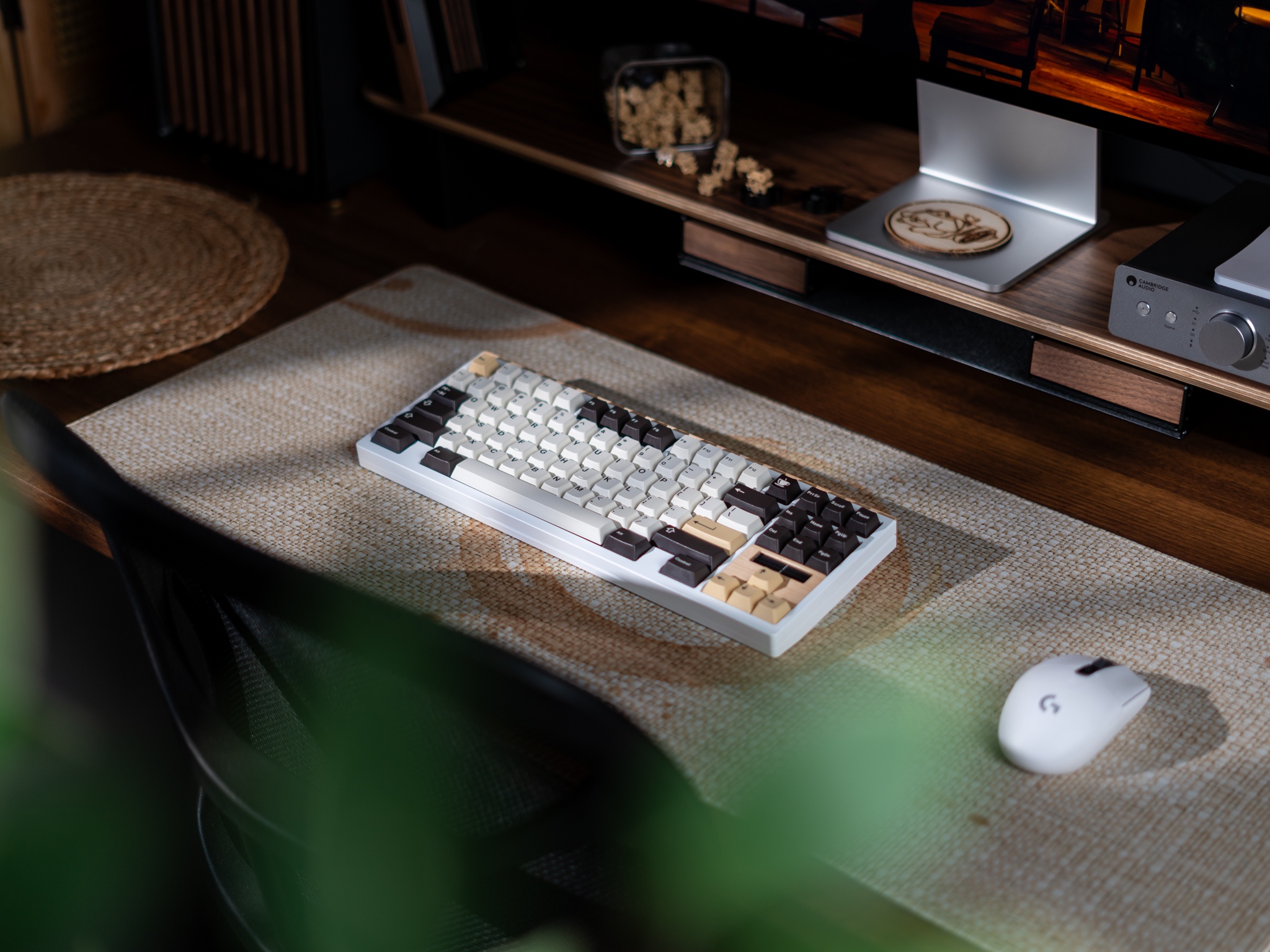 Soleil - A Beautiful Solar Powered Wireless TKL - GB October 10th! image 19