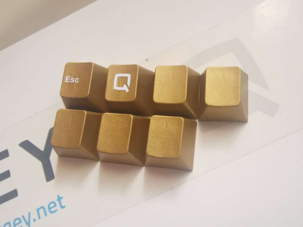 GMK CYL Black & Gold | GB live 'til 20th March - New deskmats/renders! image 34