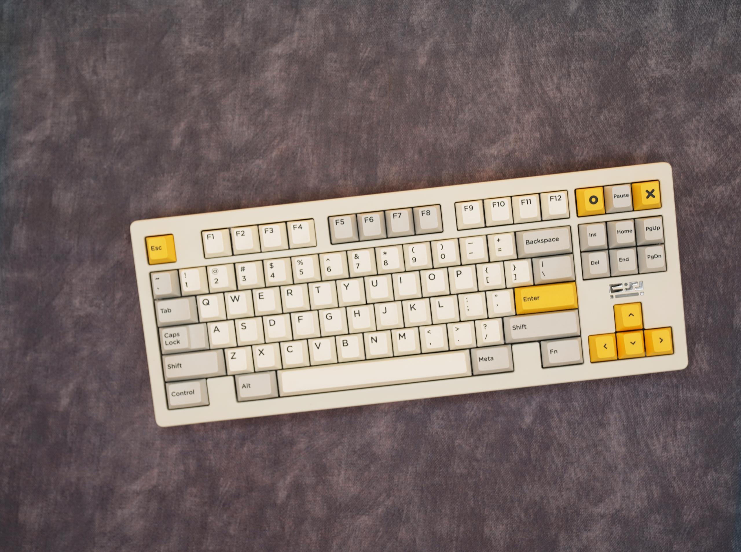 MOBULA80 in-stock buy : a split PCB/plate designed TKL by CUBE Studio image 7