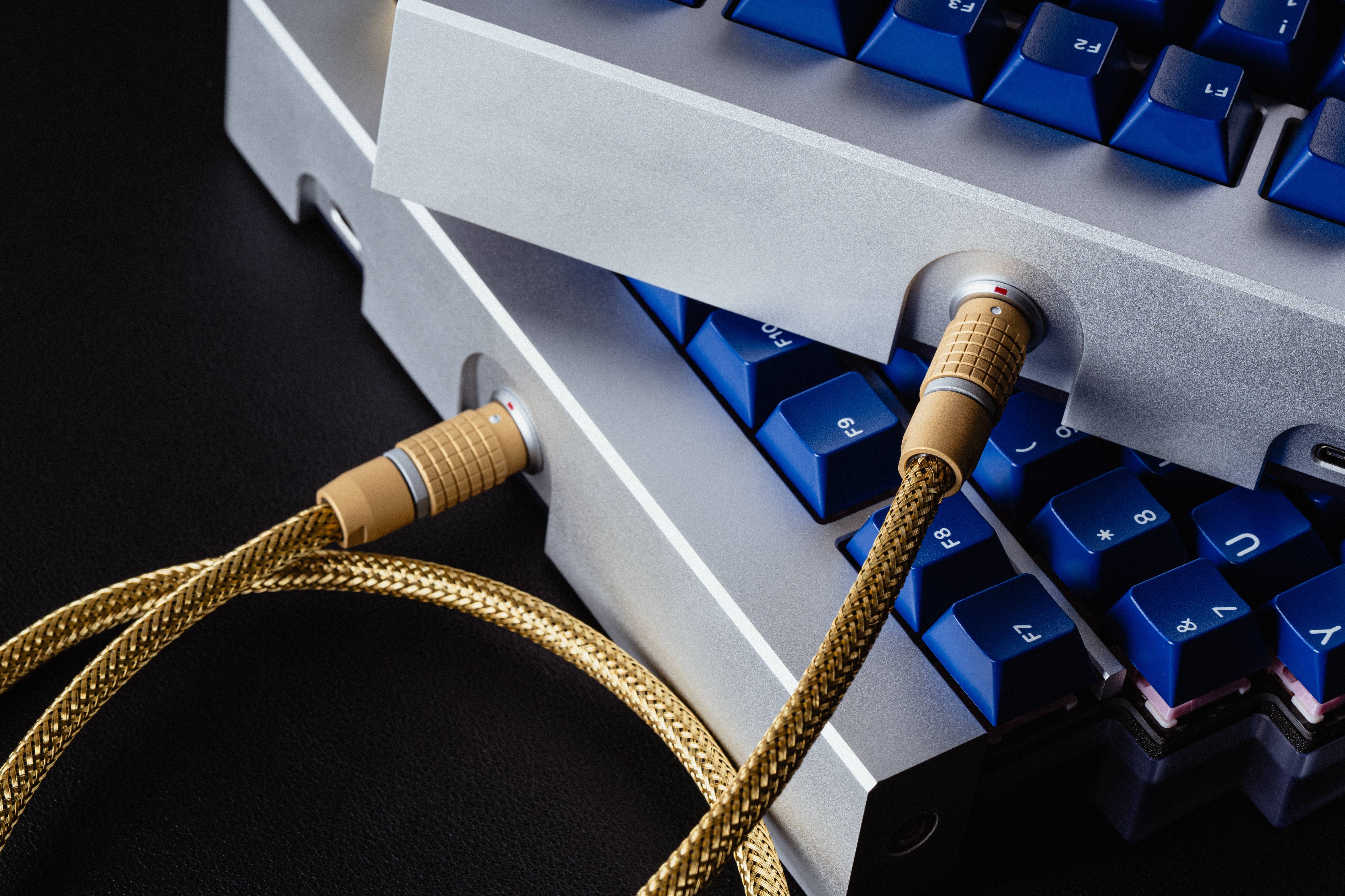 Theseus75 - A balanced 75% split w/ USB passthrough | EXTENDED TO 2 AUG image 6