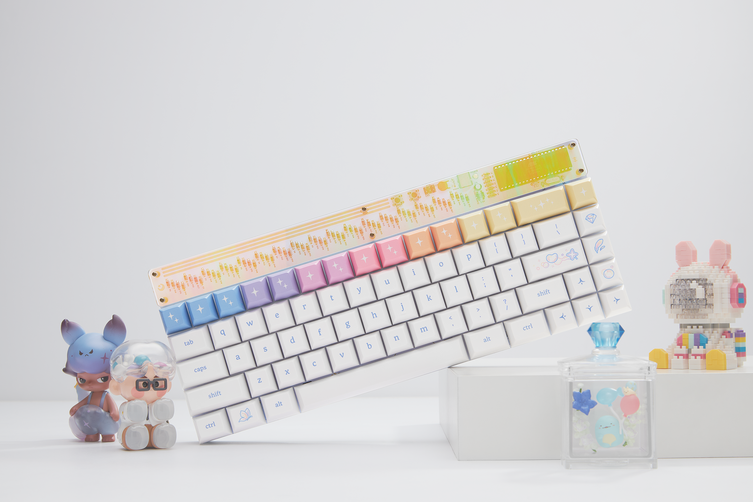 KAT Iridescent ✨ - update: deskmat designs!