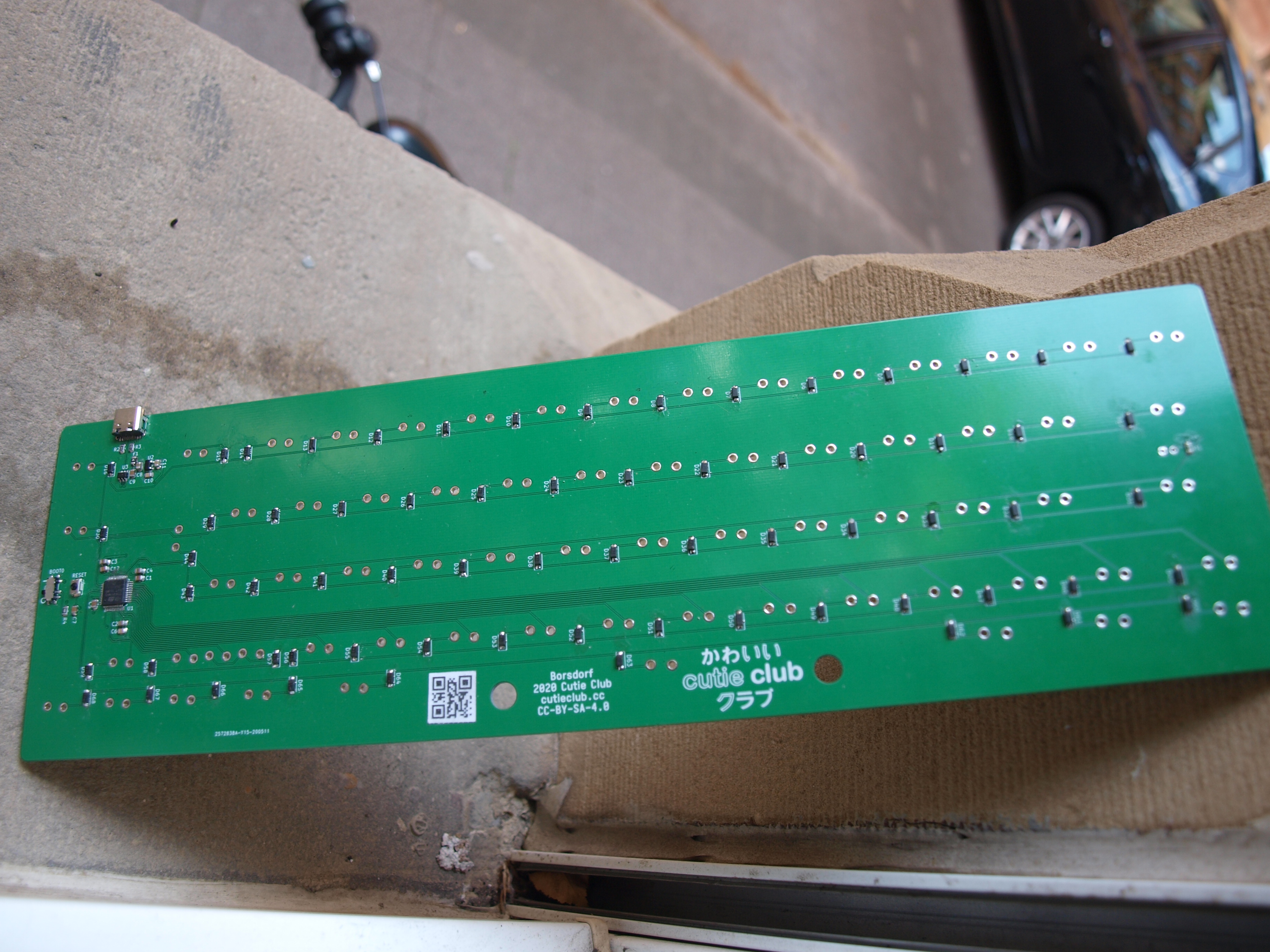 Borsdorf: a 66% keyboard for Alps switches and Apple M3501 ISO keycaps image 16