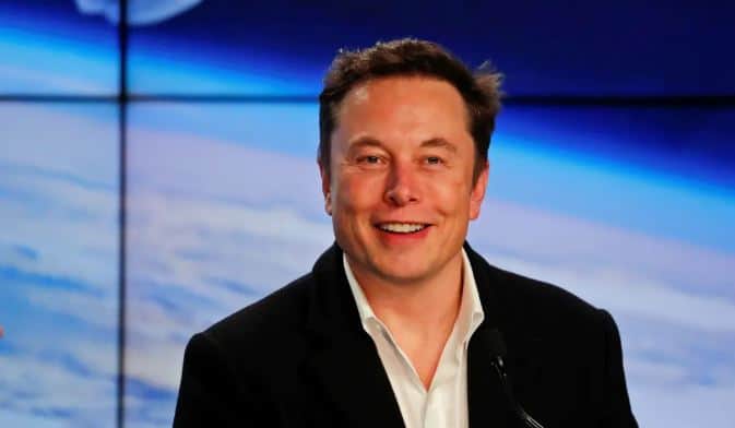 Elon Musk-min