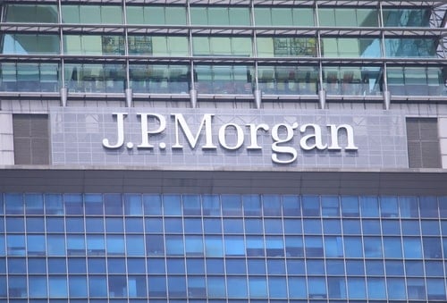 jpmorgan_logo-min