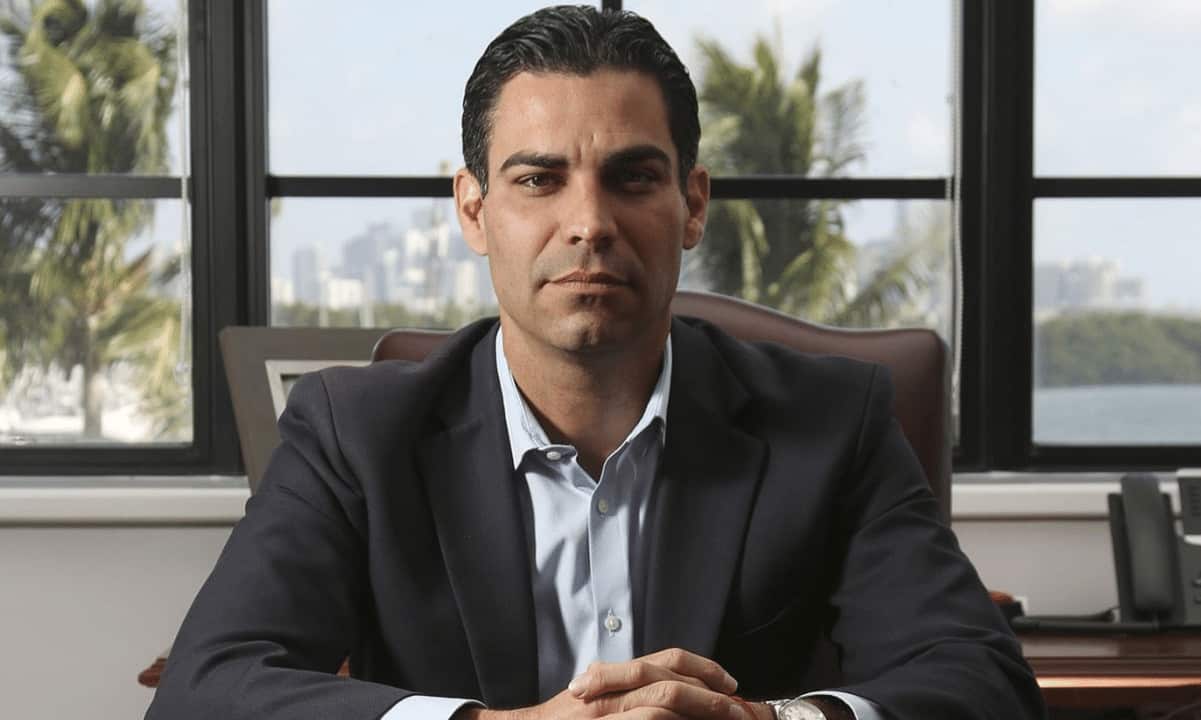 Francis Suarez