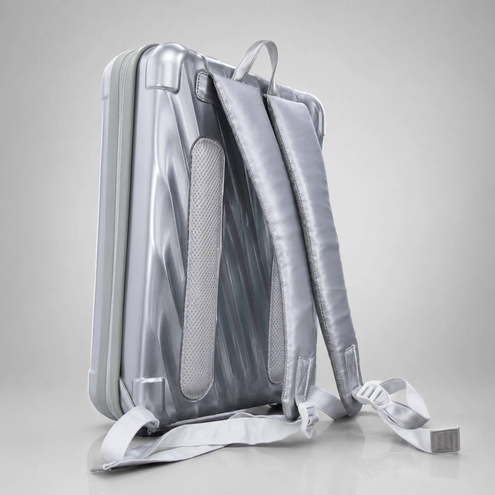 TitaniumEdge Backpack thumbnail 7