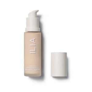 ILIA True Skin lengvas makiažo pagrindas 30ml (Sable ST0,5)
