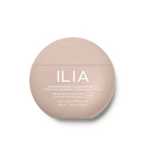 ILIA Sun Serum Mineral Sunscreen SPF50 veido serumas 45ml (Light-Medium)