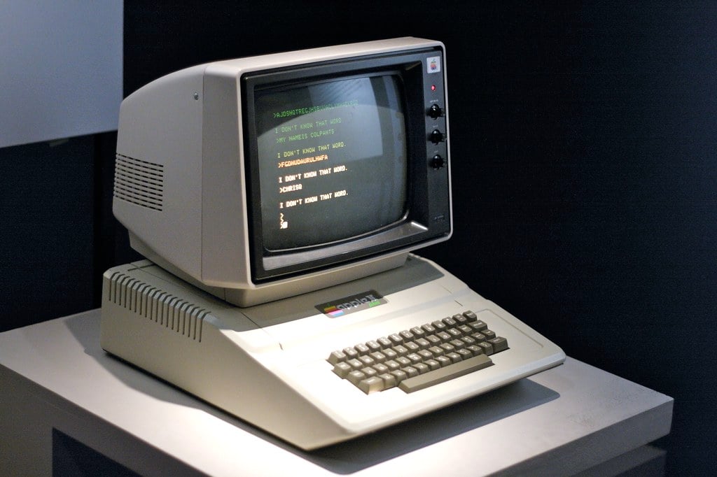 圖六 Apple II