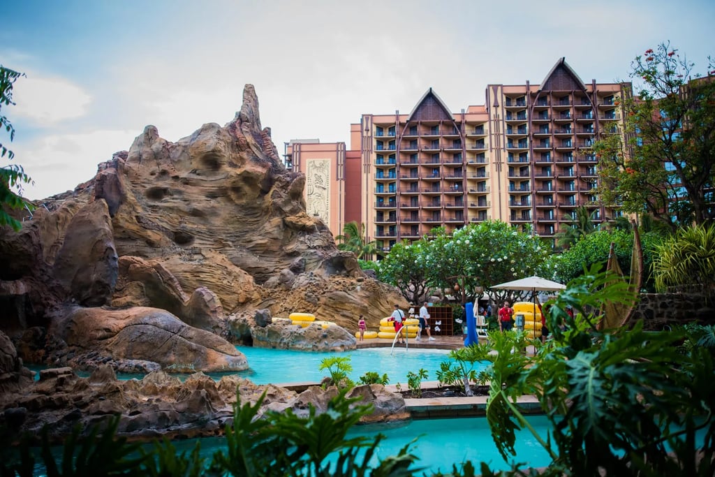 Where to Eat and Play at Aulani, a Disney Resort &amp; Spa in Oahu
