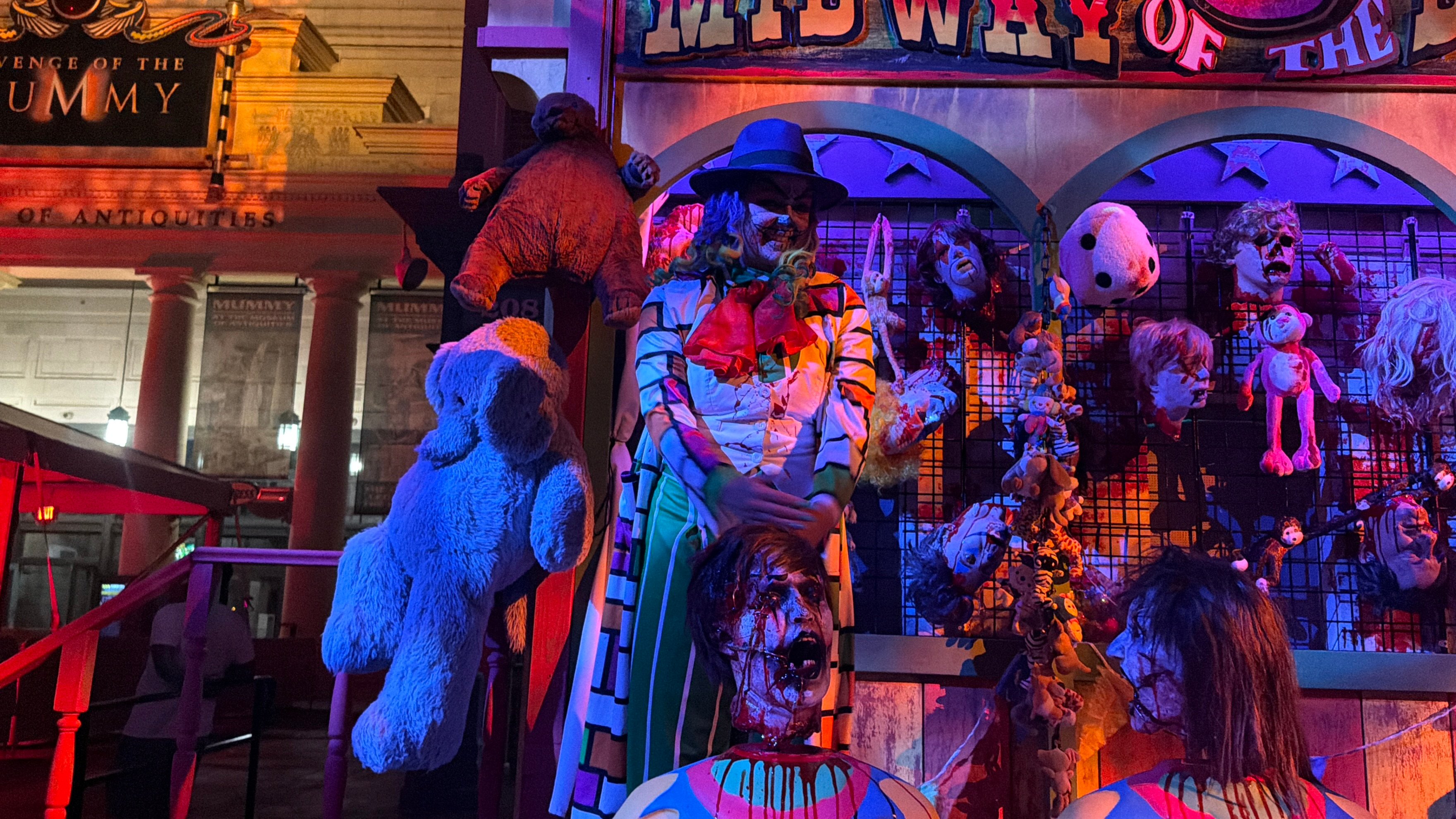 Halloween Horror Nights 2026 Clown Scare Zone