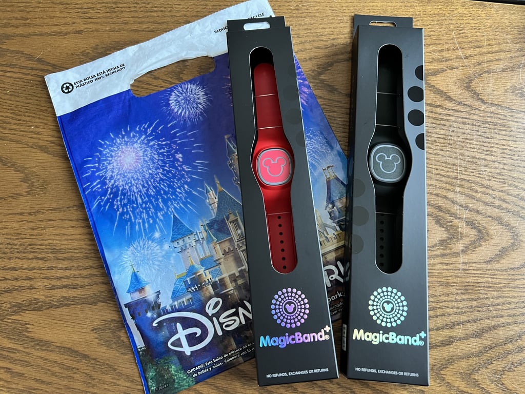 MagicBand+ Red and Black