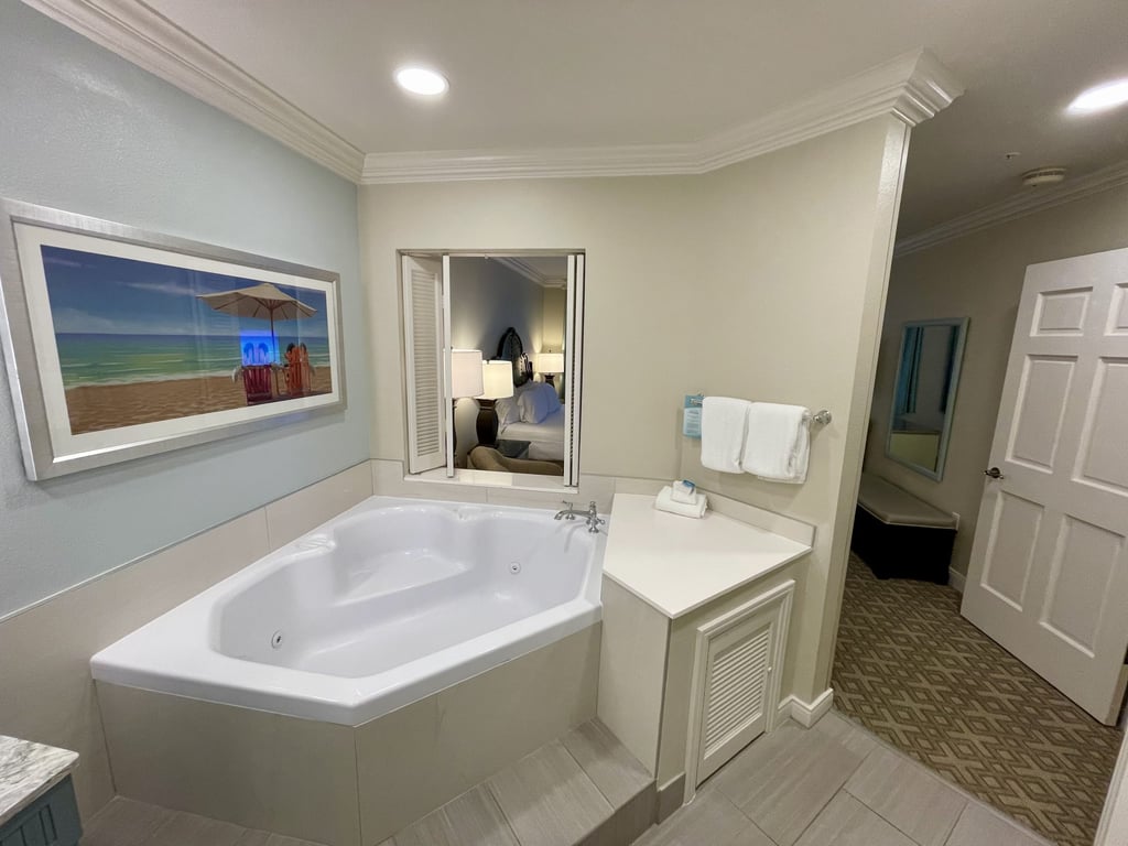 Disney's Old Key West bathroom