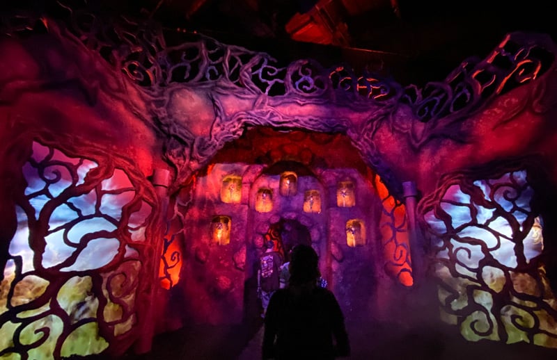 Halloween Horror Nights Decor