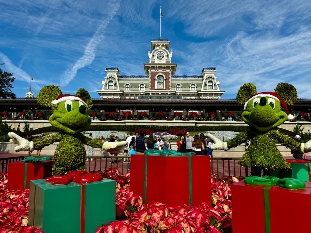 Magic Kingdom - Holiday Photo