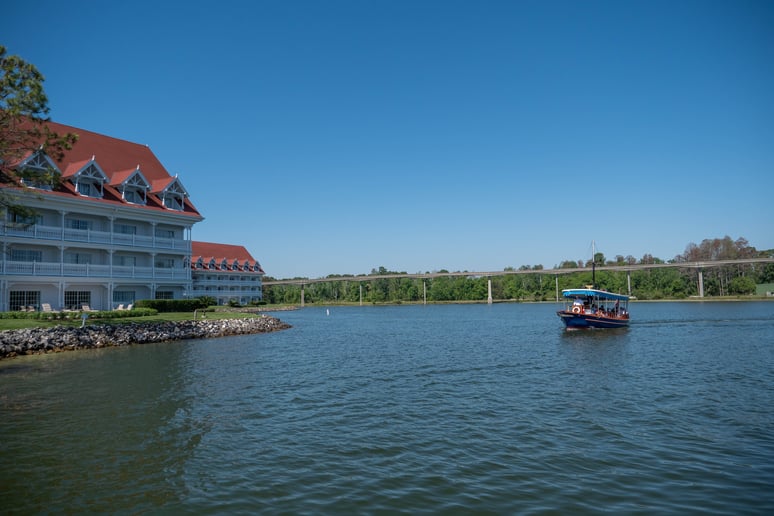 Disney’s Grand Floridian Resort & Spa boating service to the parks