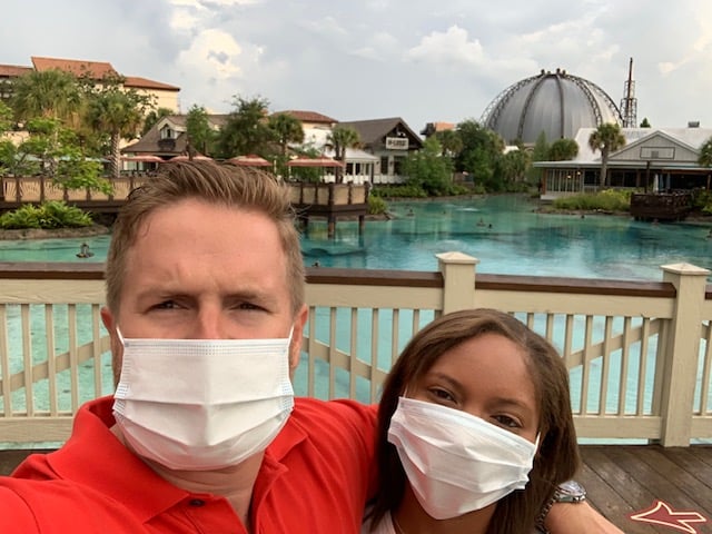 Wearing masks while visiting Disney Springs