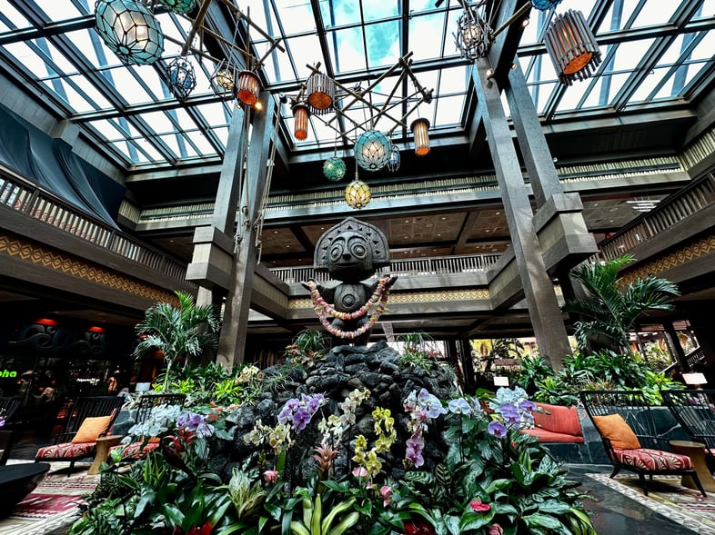 Polynesian lobby