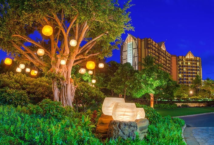 Aulani Dreaming Tree Night