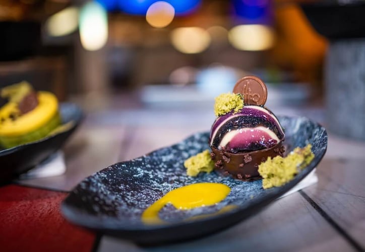 Batuu-bon (dome tart) at Docking Bay 7 Food and Cargo at Galaxy's Edge