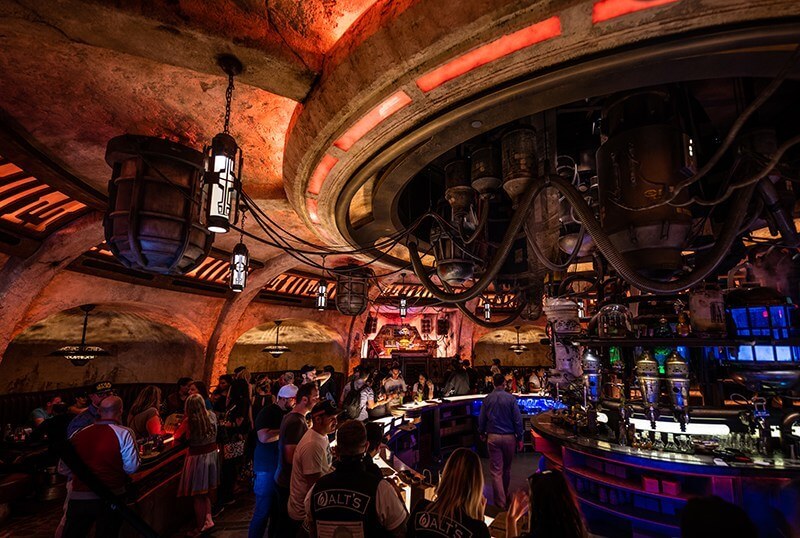 Star Wars Galaxy Edge Mos Eisley Cantina 
