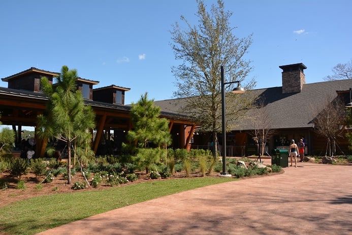 Geyser Point Bar and Grill front view