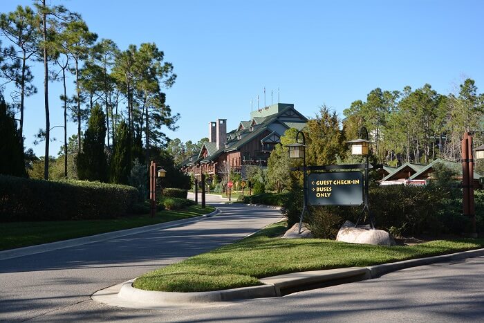 Guest Check-in at Disney's Boulder Ridge Villas