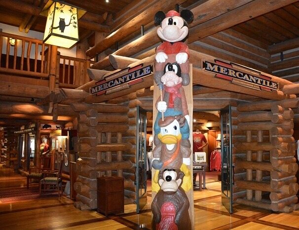 Character totem pole at Disney Vacation Club's Boulder Ridge