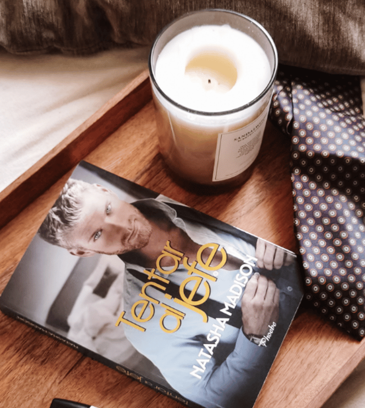 Imágen destacada - Tentar al jefe, opinión de la novela perfecta para una tarde de invierno 