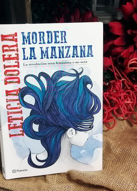 Imágen destacada - Morder la manzana es una estupenda introducción al feminismo contemporáneo 