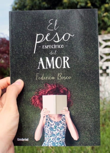 Imágen destacada - El peso específico del amor, reseña de una novela que no es lo que tú crees
