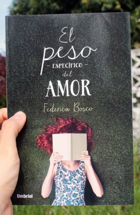 Imágen destacada - El peso específico del amor, reseña de una novela que no es lo que tú crees