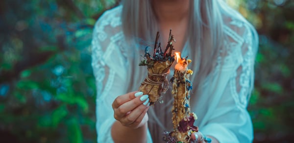 5 cosas que te enseña Alma de bruja y la religión wicca que te traerán paz