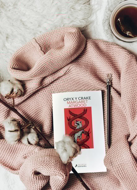 Imágen destacada - Oryx y crake, reseña de la obra anticapitalista de Atwood 
