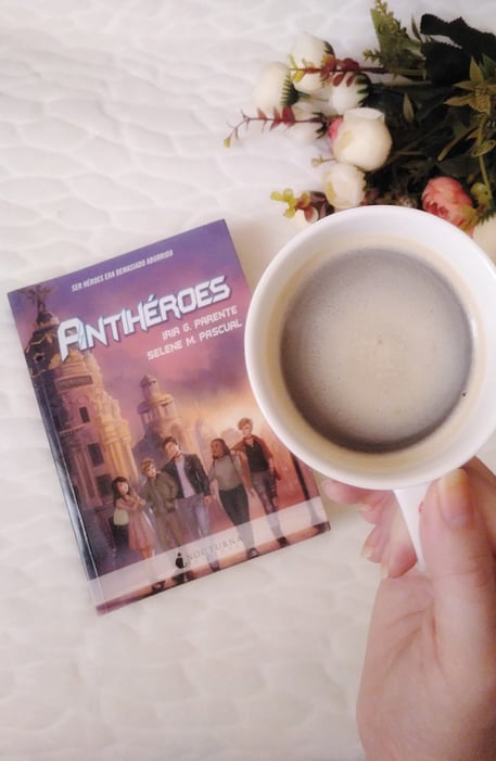 Imágen destacada - Reseña de Antihéroes, la novela que se convertirá en serie