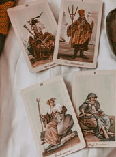 Iamgen de la entrada El Tarot en la literatura de fantasía: reflexión de los arcanos y sus leyendas