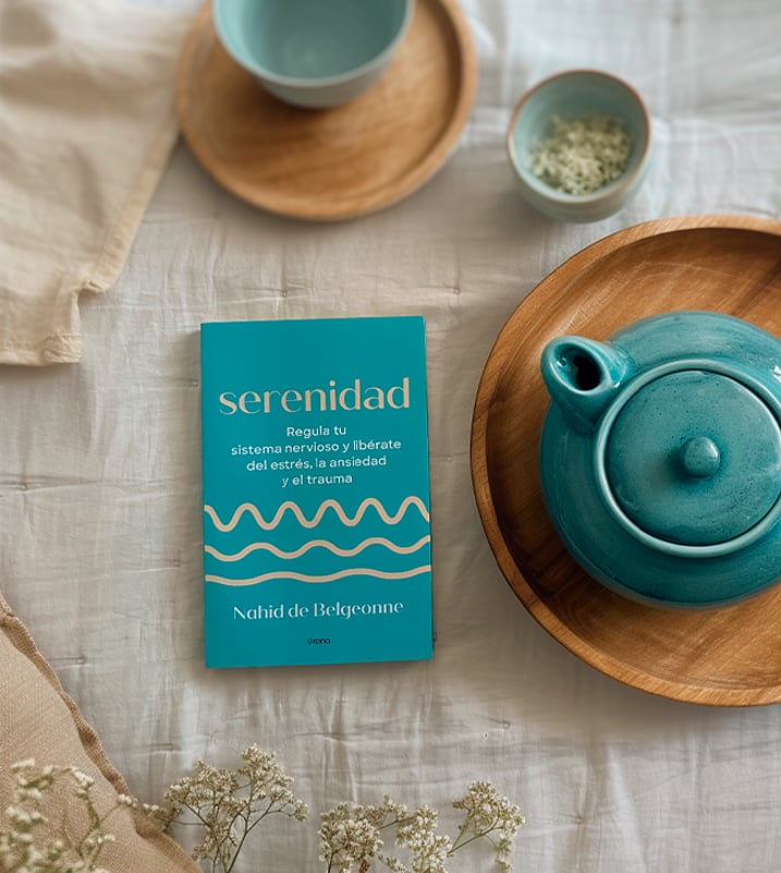 Imágen destacada - Serenidad, el libro de Nahid de Belgeonne que te enseña a respirar, parar y sentir