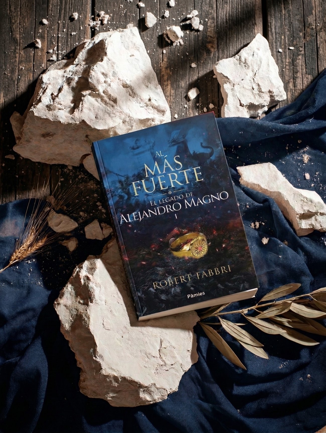 Imagen destacada - Al más fuerte, de Robert Fabbri: sangre y caos en el imperio de Alejandro Magno