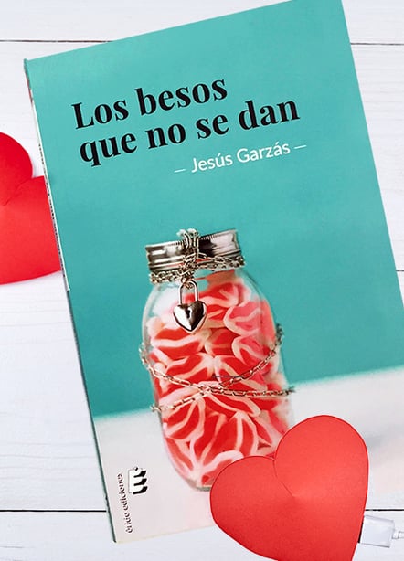 Imágen destacada - Los besos que no se dan, análisis de una novela sobre un stalker de Facebook