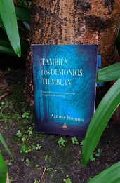 También los demonios tiemblan, opinión de una novela negra que te atrapará 