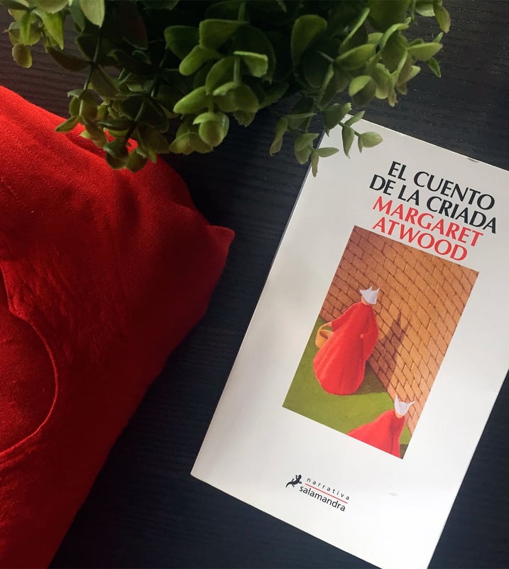 Imágen destacada - El cuento de la criada, análisis y crítica de la novela de Margaret Atwood