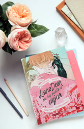 Laura Dean me ha vuelto a dejar, opinión de una novela gráfica sobre poliamor y orgullo queer 