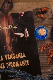 La venganza del piromante: crítica de una novela nada mundana